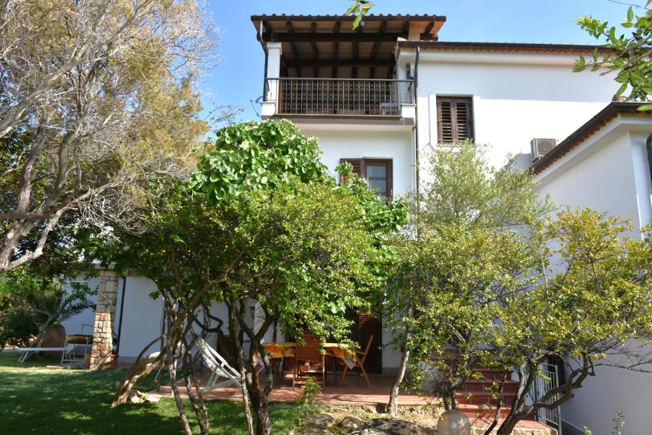 Villa Juniper Санта-Мария-Наварезе Экстерьер фото